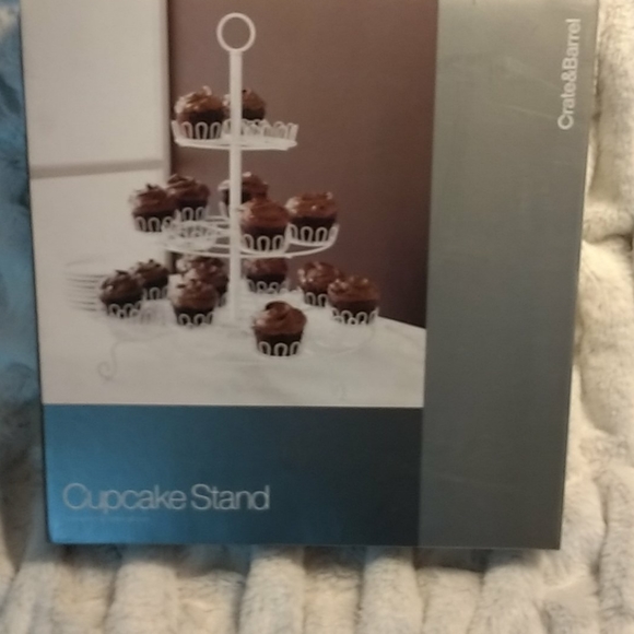 Crate&Barrel Other - NWOT Crate & Barrel White Cupcake Stand